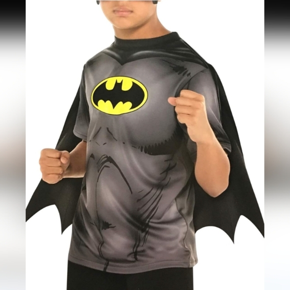 🆕 DC Comics Batman Gray Black, Boys Batman Shirt with Detachable Cape, L/XL - Picture 1 of 10